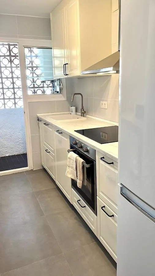 Modern Apartment With Parking 2 Min From The Beach Calella De Palafrugell